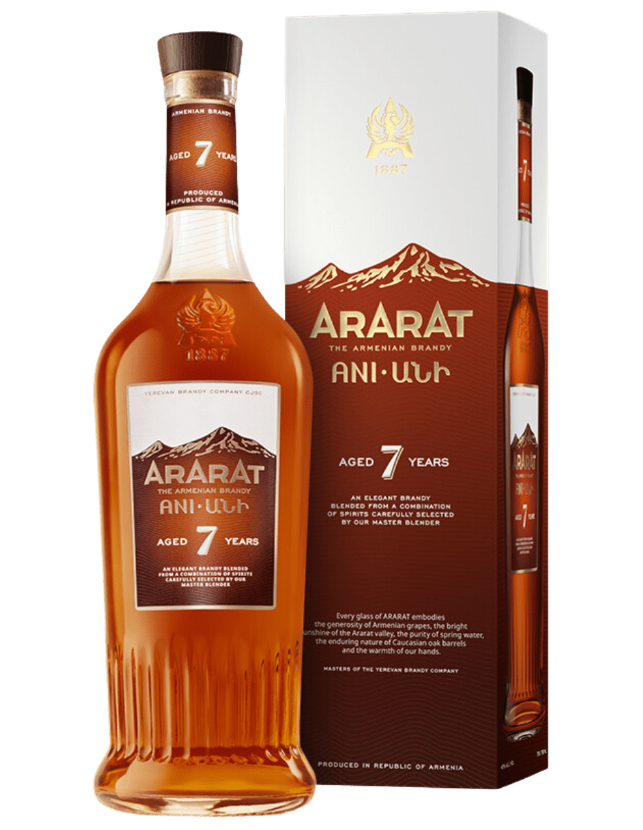 202 ARARAT 7YO ANI 40% 0,7L - obrazek 1